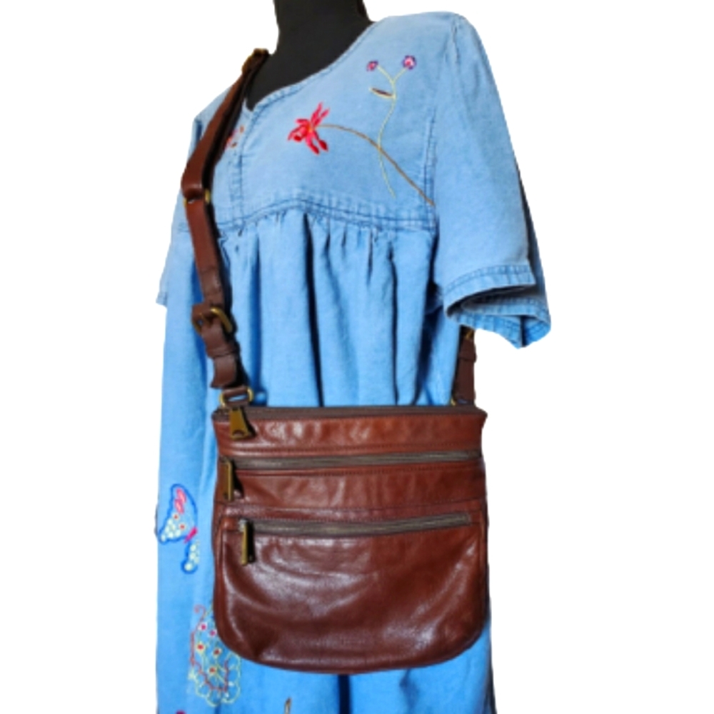 Fossil‎ Crossbody Bag.